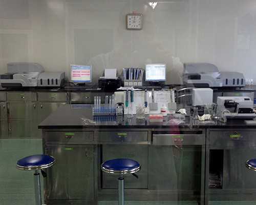 子宫肌瘤：揭秘其症状及潜在影响